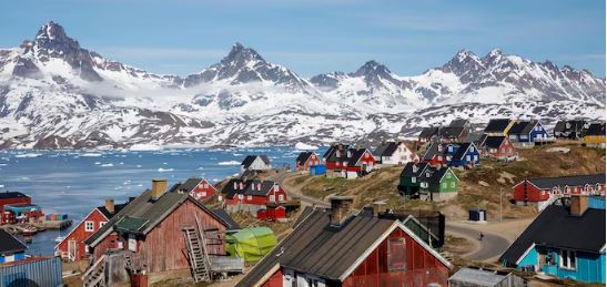 SHBA dhe Europa  në garë  për Groenlandën  Paratë dhe strategjitë diplomatike në lojë