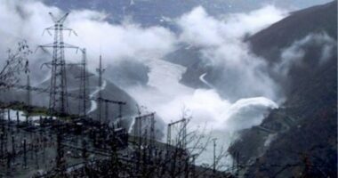 Reshjet e dendura/ Shtohen prurjet në Kaskadë, nisin shkarkimet e kontrolluara në hidrocentralet e Komanit dhe Vaut të Dejës