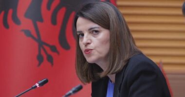 Situata me përmbytjet në vend/ Ministrja Koçiu: Mbi 5 mijë efektivë në terren, në mbështetje për të gjithë strukturat