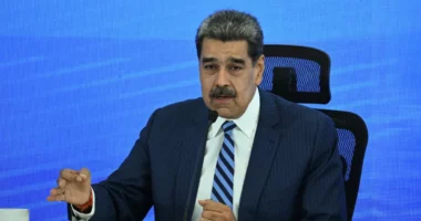 Maduro, “biri politik” i Chavez/ Mori pushtetin në Venezuelë në 2013, mes varfërisë dhe protestave