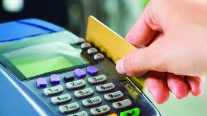 Pagesat nga karta kthehen në trend/ BSH: Në janar-nëntor vlera e pagesave nëpërmjet bankave 2.4 mld