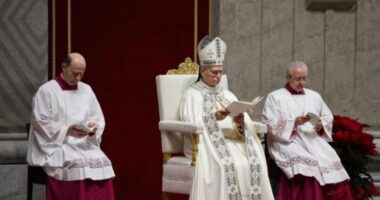Thirrje për paqe nga Vatikani/ Papa Leoni i XIV nis vitin e ri me meshë solemne