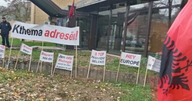 Ligjvënësit amerikanë i kërkojnë DASH-it t’i shqyrtojë pretendimet për diskriminim ndaj shqiptarëve në Serbi