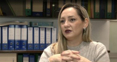 Depresioni i janarit/ Psikologët: Mungesa e humorit dhe energjisë është normale, ja si ta përballoni