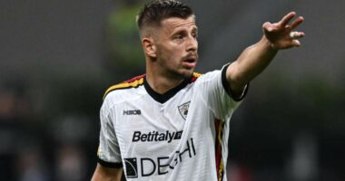 Ramadani, në “top 3” të Europës/ Mesfushori, i treti në kontinent pvr ndërprerje të aksioneve