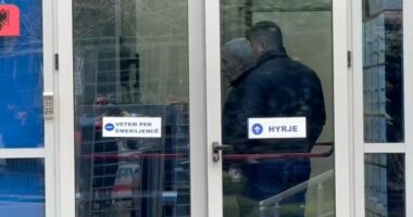 “21 janari”/ Xhaxhi i Aleks Nikës në SPAK, ka kërkuar takim me prokurorin e çështjes