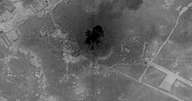 Ushtria amerikane godet objektivat e Shtetit Islamik në Siri