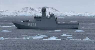 Danimarka dërgon pajisje ushtarake dhe trupa në Groenlandë