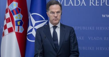 Shefi i NATO: Aleatët po bisedojnë hapat për të mbajtur Arktikun të sigurt