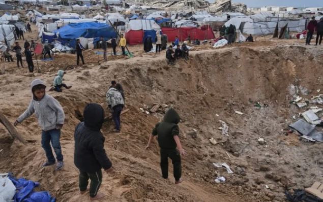 13 të vdekur nga sulmet izraelite në Gazë  Trumpi pritet ta shpallë Bordin e Paqes