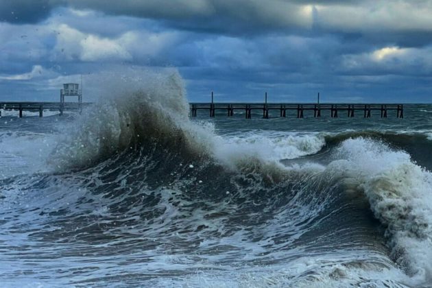 Francë  380 mijë familje pa energji elektrike pas stuhisë  Goretti 