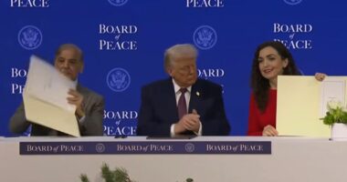 VIDEO/ Osmani nënshkruan anëtarësimin në Bordin e Paqes në Davos