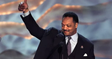 Shuhet aktivisti amerikan/ Jesse Jackson, bashkëpunëtor i Martin Luther King Junior