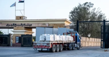 Rihapet pika e kalimit kufitar në Rafah mes Gazës dhe Egjiptit