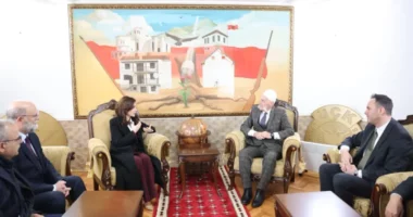 Spiropali në kullën e familjes Jashari: Liria u pagua me jetë