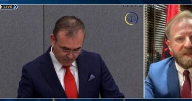 Fjala e fundit në Hagë/ Abazi: Ish-krerët e UÇK të kthehen në Kosovë, faktor i rëndësishëm për Pavarësinë