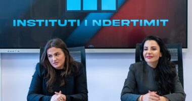 Belinda Balluku njofton emërimin e Persida Shkrepës në krye të Institutit të Ndërtimit