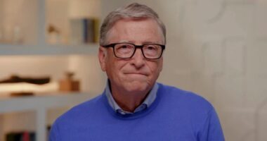 Bill Gates: Pendohem për çdo minutë që kam kaluar me Jeffrey Epstein