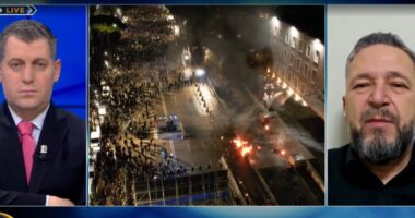 Protestat e PD/ Kthupi: Berisha përballet me “injorimin” e faktorit ndërkombëtar, partitë politike s’duhet të ushtrojnë dhunë