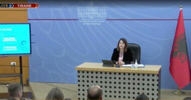 Rritje pagash për Policinë e Shtetit/ Koçiu: 720 punonjës përfitojnë rritje të mëtejshme page