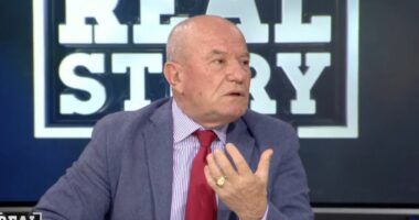 Padia e Ramës dhe vendimi i Kushtetueses/ Meçe: S’kemi rrëzim, por çështje të pagjykuar. Tani duhet zgjidhje “politike”