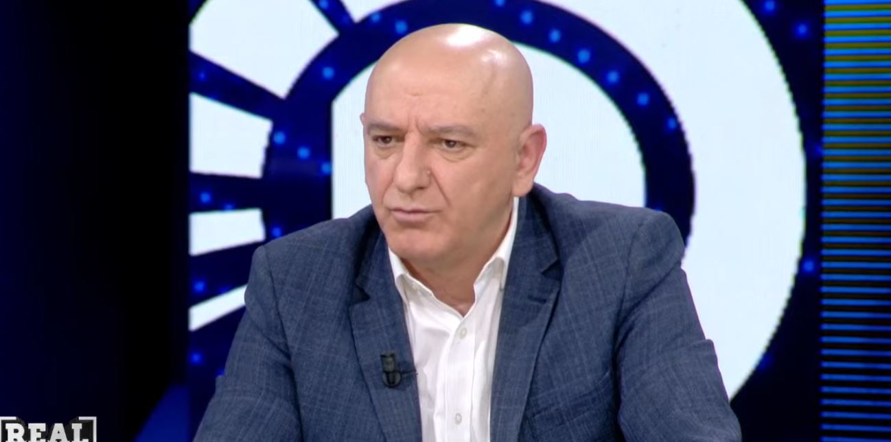 “Partinë e ka të shkërmoqur”, Bejko: Berisha e ka futur PD në ‘kilometrin e fundit’