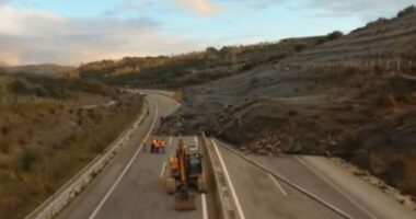 Rrëshqitje dheu në Greqi, bllokohet autostrada/ Pamjet me dron tregojnë katastrofën