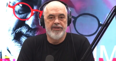 Rijetëzimi i Bulevardit historik “Epidamn” në Durrës/ Rama: Po shoqërohet me keqinformime. Ky projekt nuk ka lindur sot!