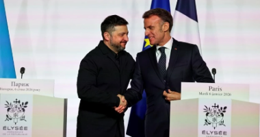 Franca fillon prodhimin e armëve me Kievin