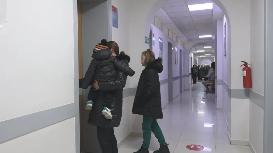 Bie kurba e gripit/ ISHP: Piku ishte në janar, humbi jetën një i sëmurë kronik