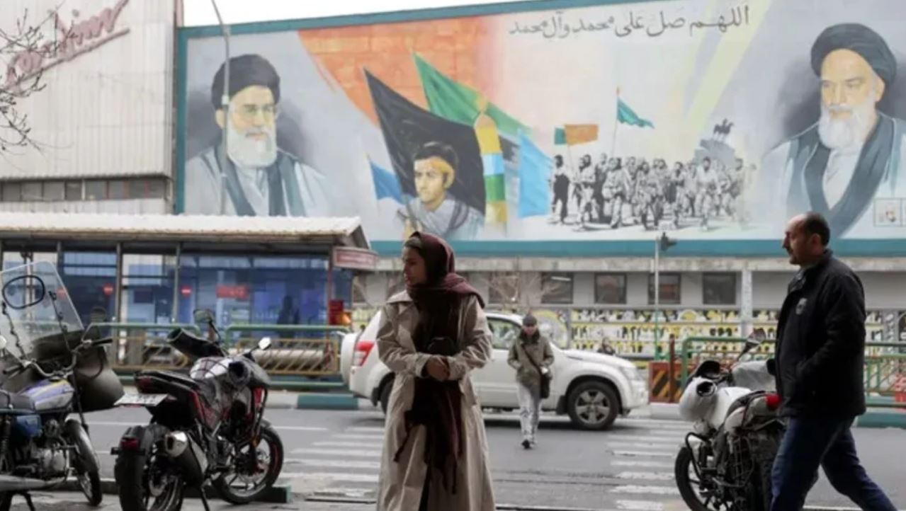 Irani arreston politikanë të shquar reformistë  Përmend lidhjet e tyre me SHBA në dhe Izraelin