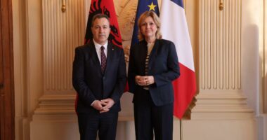 Peleshi pritet nga Presidentja e Asamblesë Kombëtare, Braun-Pivet: Shqipëria në sprintin final drejt BE-së