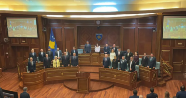Pas konstituimit të Kuvendit, votohet edhe qeveria në Kosovë