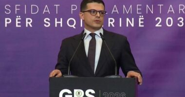 Vengu: Në maj nis shkolla e aviacionit dhe uniformat e para “Made in Albania