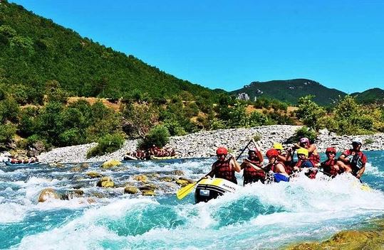 ttw-pa-diga-dhe-pa-beton-vjosa-mbetet-lumi-i-vetem-i-eger-per-aventura-ne-2026