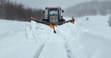 Reshjet e dëborës, vijon puna për hapjen e rrugës në zonën e Panaritit