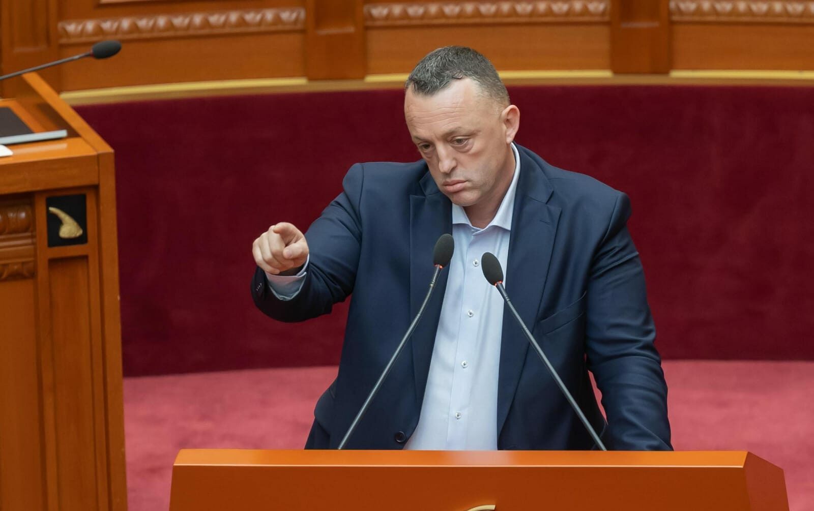 21 janari  Agron Malaj   opozitës   Grupi i Zjarrit  s ka ekzistuar kurrë  shpikje e juaja për të devijuar ngjarjen