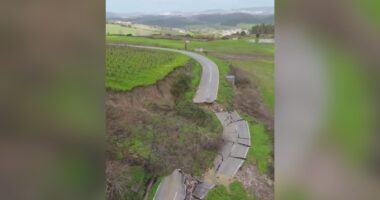 Shembja e rrugës në Librazhd/ Rama ndan pamje nga Portugalia: Mirë opozita portugeze është në gjumë, por s’po e denoncojnë as këta tanët në SPAK