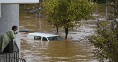 Portugali, dy viktima pas përmbytjeve masive