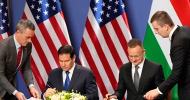 SHBA nënshkruan marrëveshje për bashkëpunim bërthamor me Hungarinë