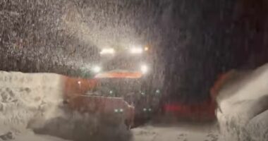 Reshje të dendura dëbore në Qafë Thore/ ARRSH: Grupet në terren! Drejtuesit të tregojnë kujdes!