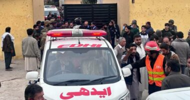 Sulm i përgjakshëm në një xhami/ Pakistan, 31 të vdekur dhe 169 të plagosur