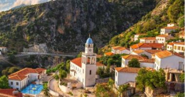 “Në 5 vite, rritje prej 80% të vizitorëve të huaj”/ Rama: Shqipëria turistike sërish në vëmendjen e mediave të huaja!