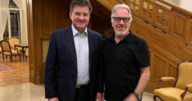 Dosja “Epstein”/ Lajçak i penduar: Kisha komunikim me Epstein, sot po paguaj çmimin