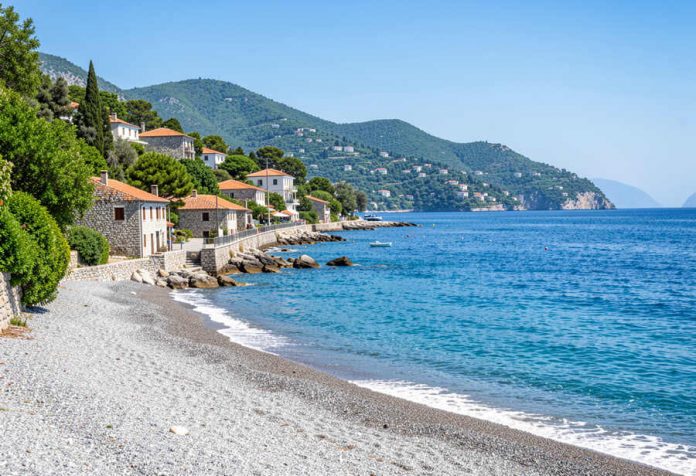 travel-and-tour-world-shqiperia-mes-thesareve-te-fshehura-te-europes-per-turizem-te-qete