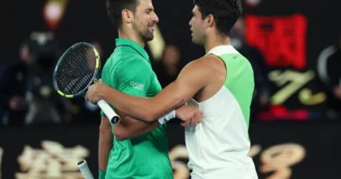 Alcaraz, “mbret” i Australisë/ Raketa numër një e botës mundi në finale 3-1 Novak Gjokoviç
