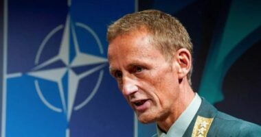 Gjenerali norvegjez: Rusia mund të kryejë një pushtim tjetër për të mbrojtur pasurinë bërthamore