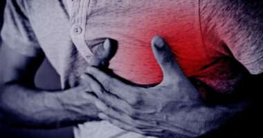 Studimi: Rreziku kardiovaskular te meshkujt nis më herët nga sa mendohej