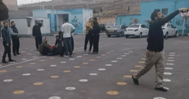 VIDEO/ Tragjedi në jug të Iranit, raketa godet shkollën dhe vret 40 nxënëse