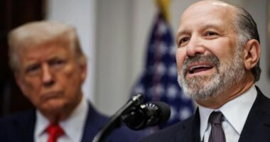 Sekretari amerikan i Tregtisë pranon se kishte vizituar ishullin e Epsteinit